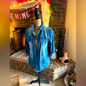 Long sleeve button up denim shirt